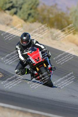 media/Dec-18-2022-SoCal Trackdays (Sun) [[8099a50955]]/Turn 10 (140pm)/